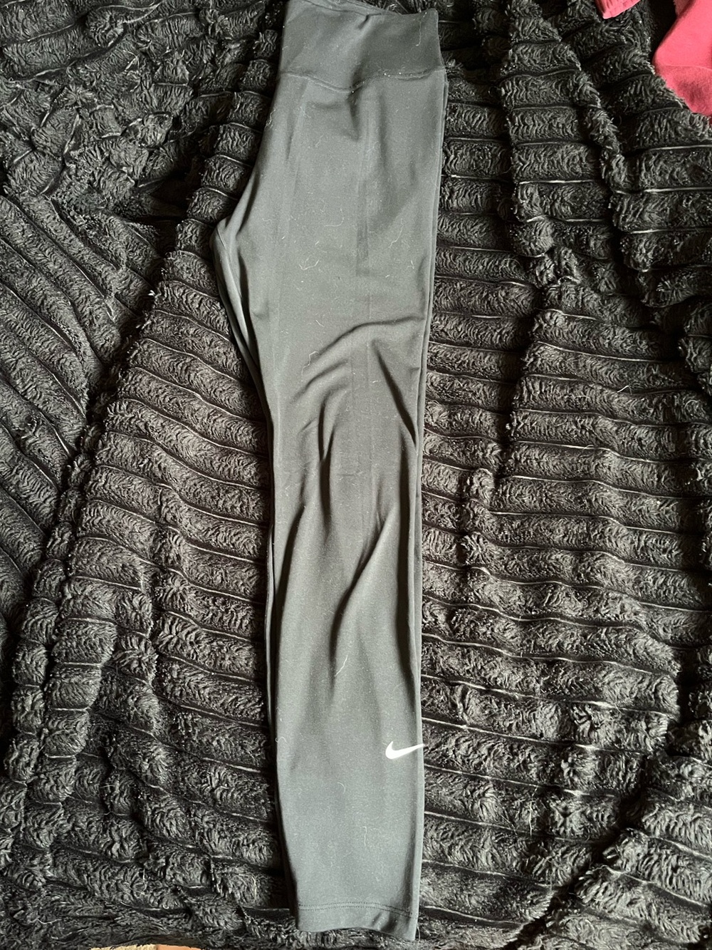 Nike Black Women's High-Rise Performance Leggings with Swoosh